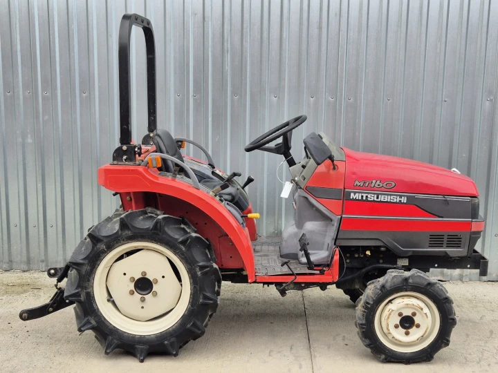 Mitsubishi MT160D