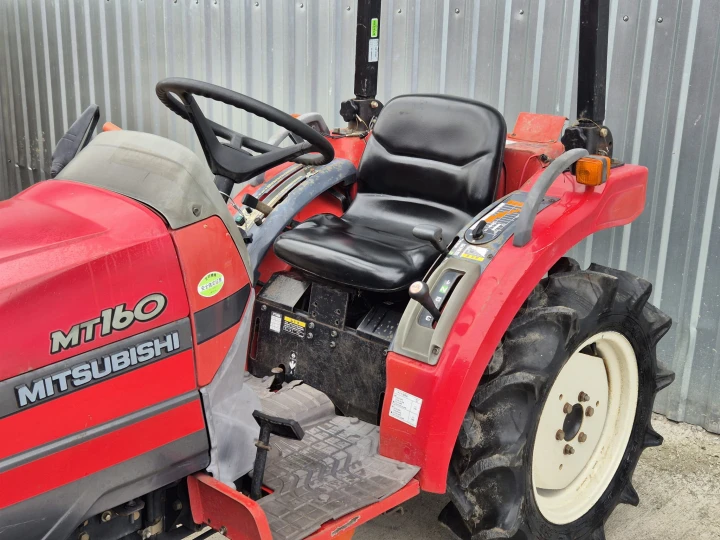 Mitsubishi MT160D