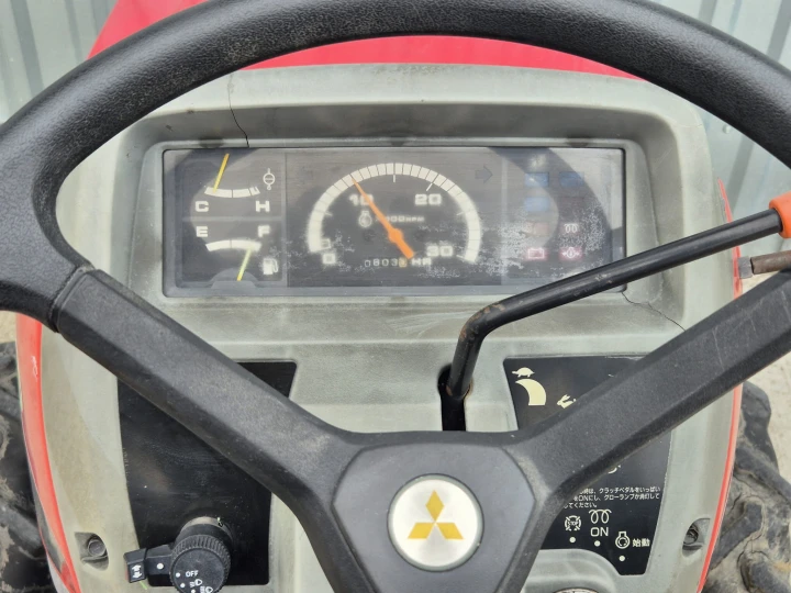 Mitsubishi MT160D