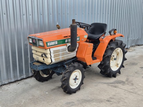 Kubota B1502D