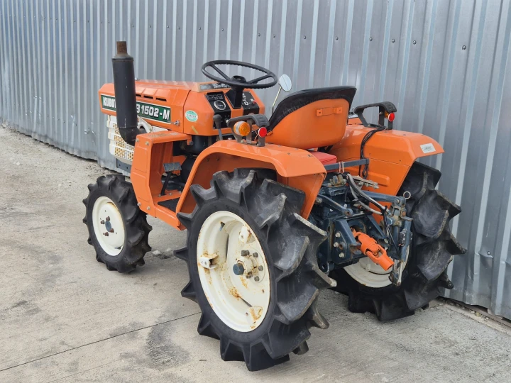 Kubota B1502D
