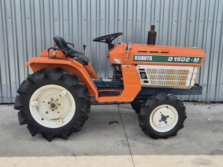Kubota B1502D