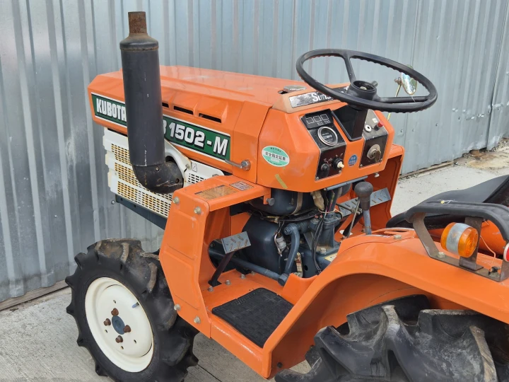 Kubota B1502D