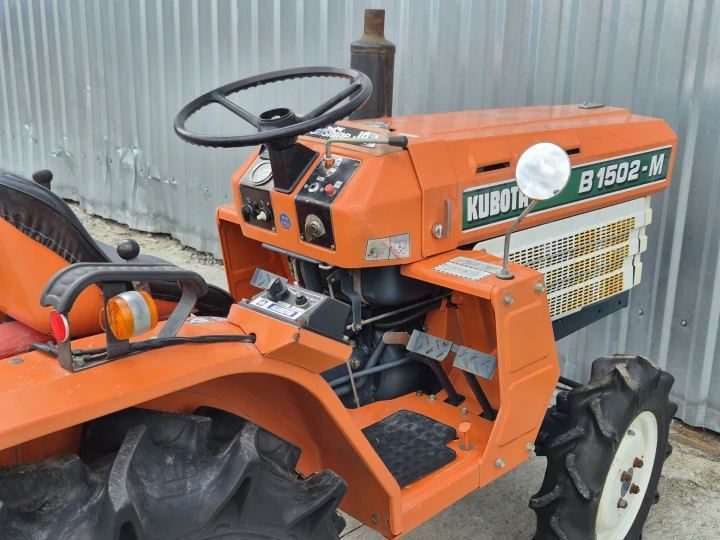 Kubota B1502D