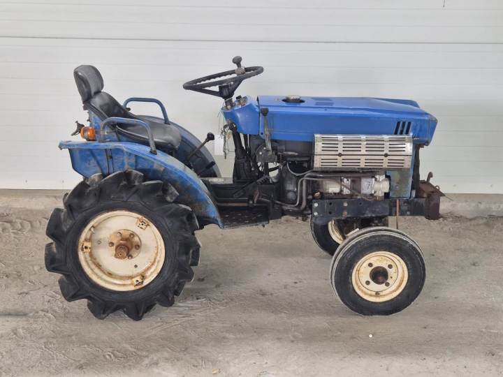 Iseki TX1000S