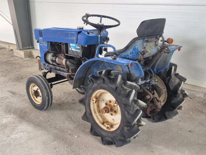 Iseki TX1000S