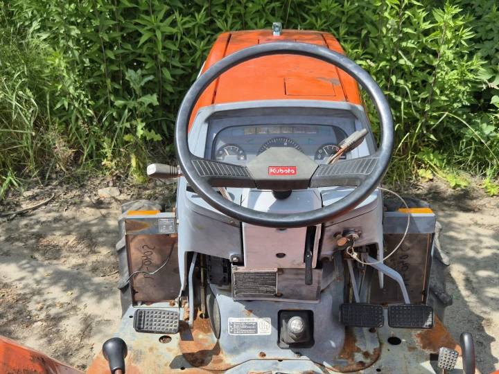 Kubota GL21D