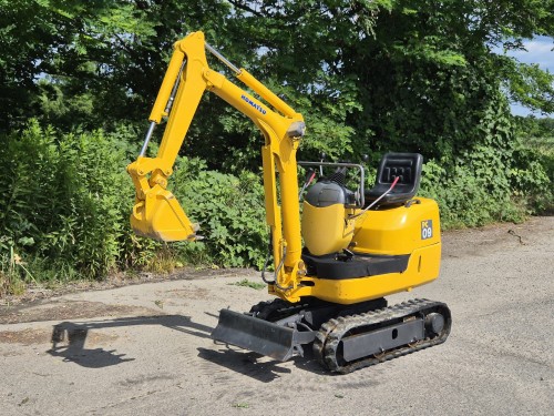 Komatsu P09