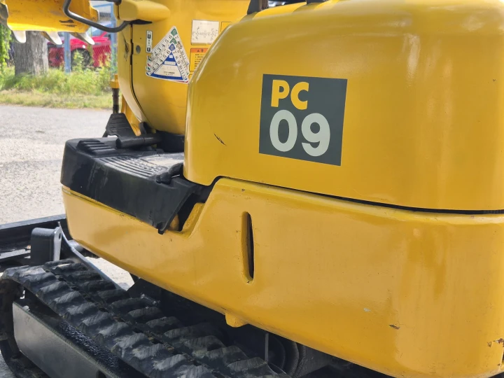 Komatsu P09 (27).jpg