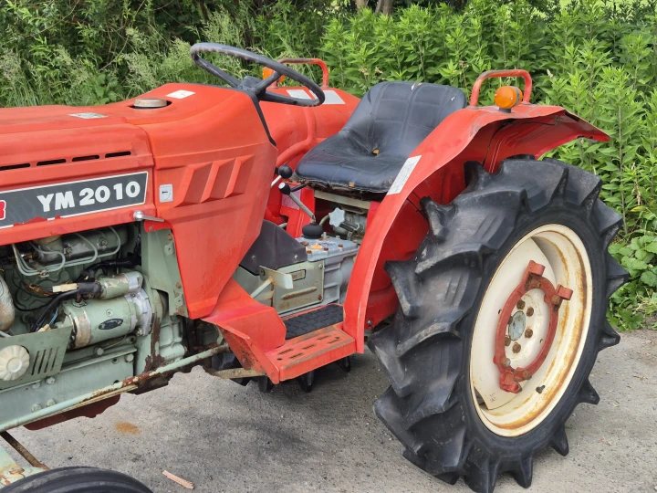Yanmar YM2010S