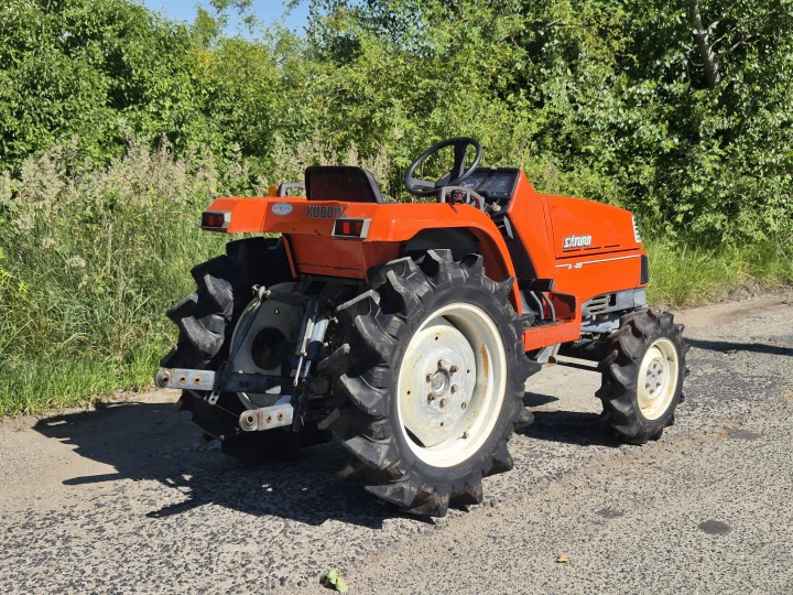 Kubota X20D