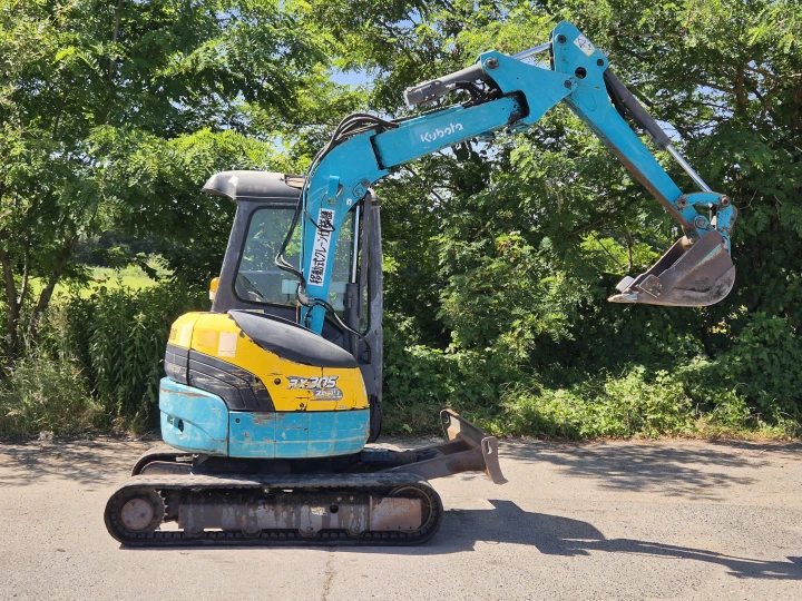 Kubota RX305