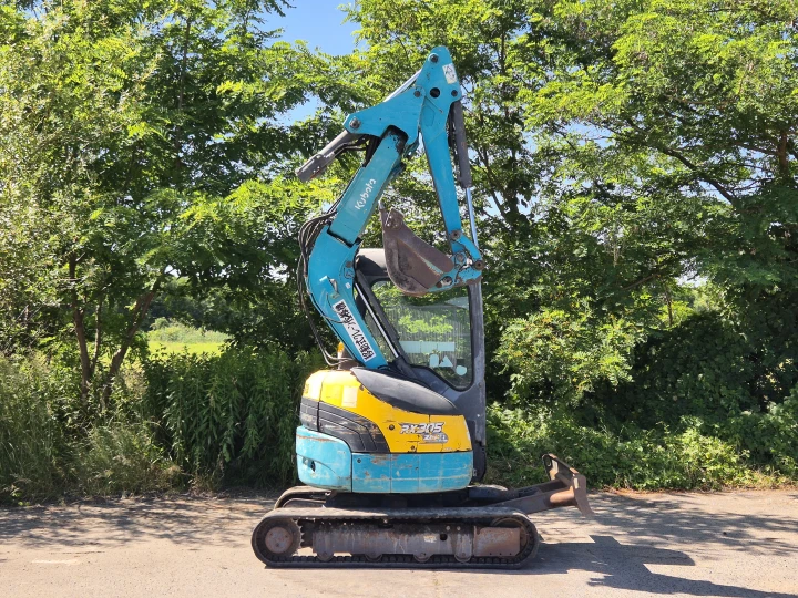 Kubota RX305
