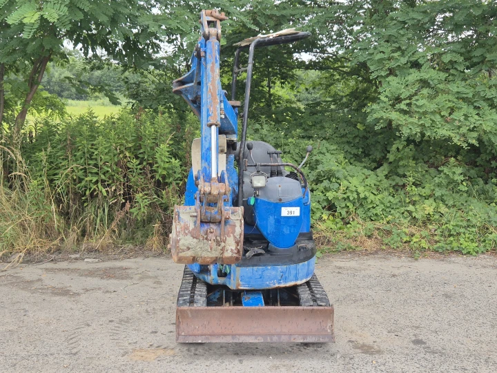 Komatsu PC10UU-3