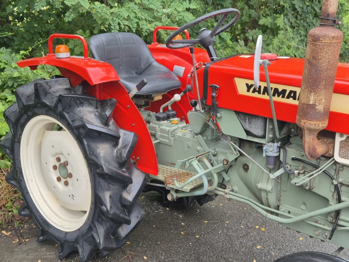 Yanmar YM2210S