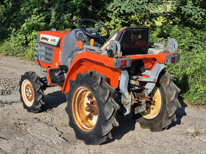 Kubota GB13D