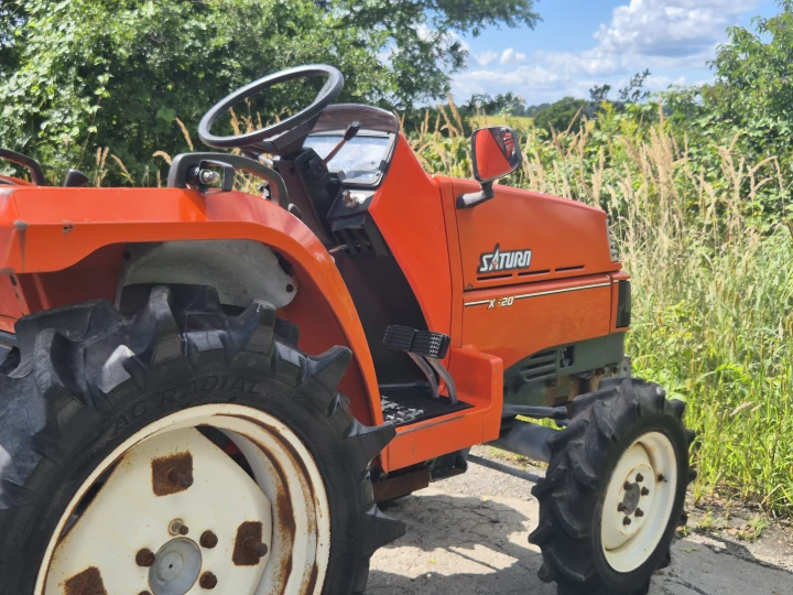 Kubota X20D