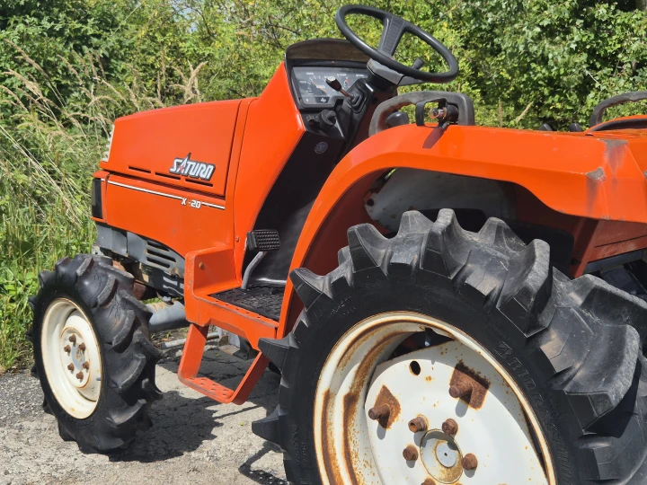 Kubota X20D