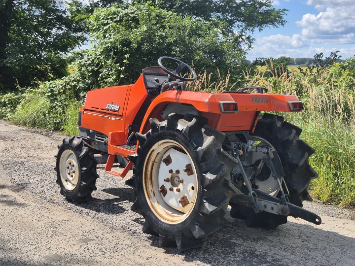 Kubota X20D