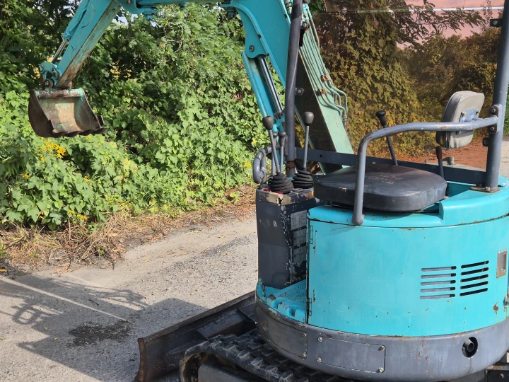 Komatsu PC10UU-3e