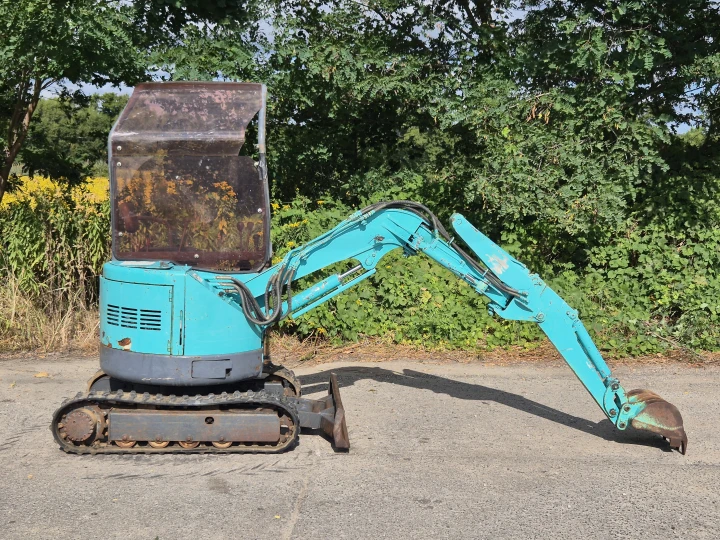 Komatsu PC10UU-3e