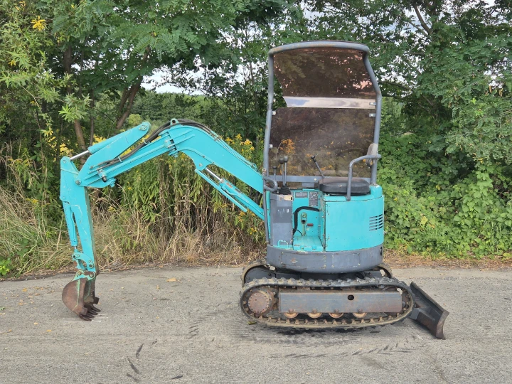 Komatsu PC10UU-3e
