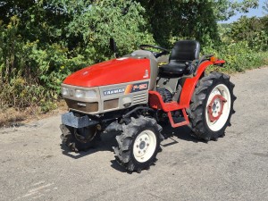 Yanmar F180D z Glebogryzarką