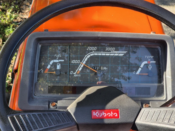 Kubota B-40D