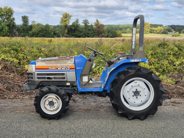 Iseki TF23F