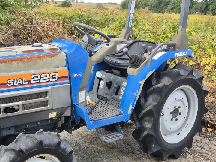 Iseki TF23F