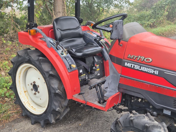 Mitsubishi MT190D