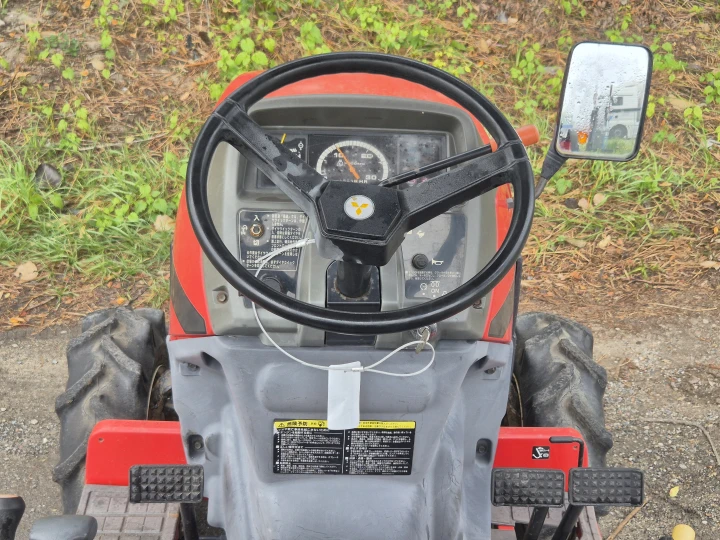 Mitsubishi MT190D