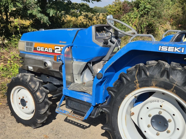 Iseki TG27D