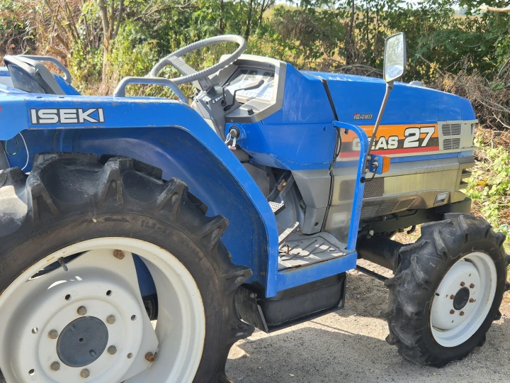 Iseki TG27D