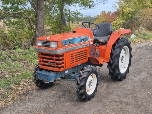 Kubota L1-225D