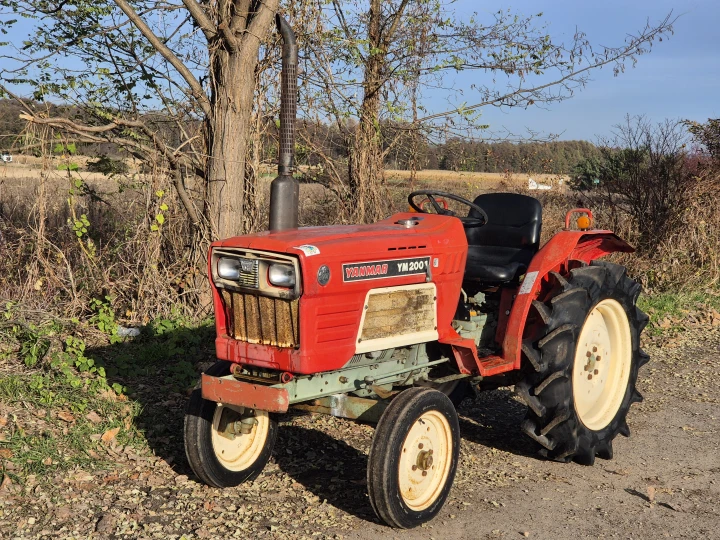 Yanmar YM2001S