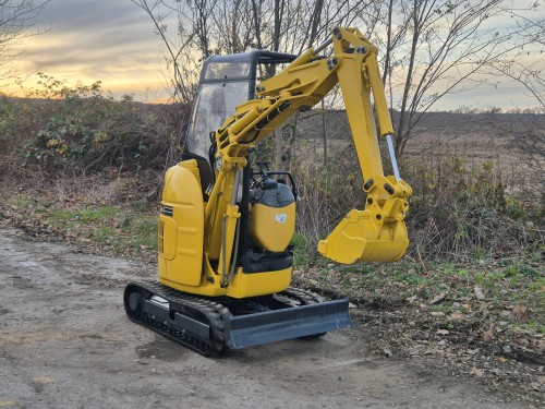 Komatsu PC10UU