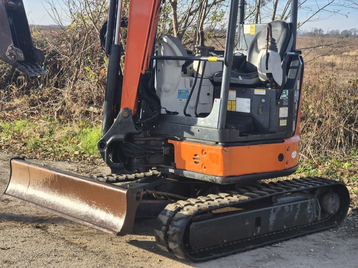 Hitachi 30U