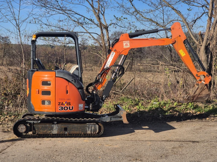 Hitachi 30U