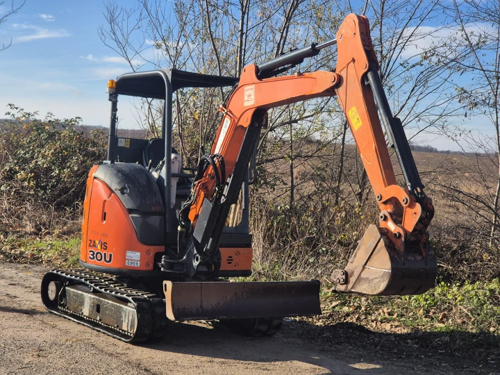 Hitachi 30U