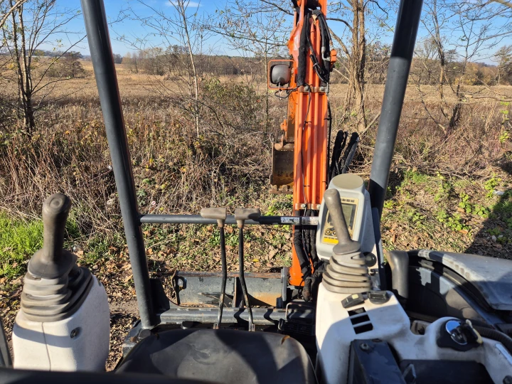 Hitachi 30U