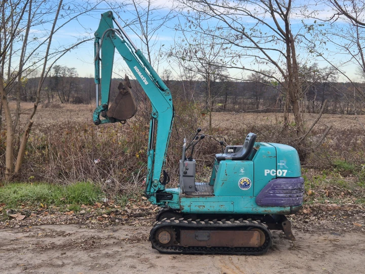 Komatsu PC07