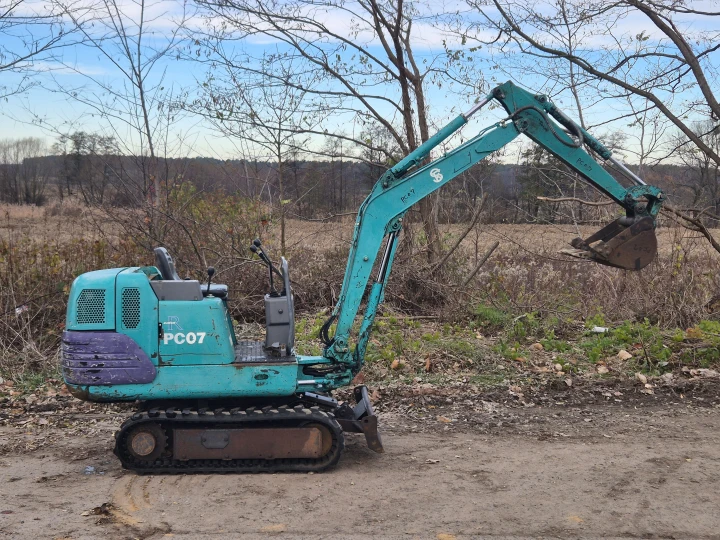 Komatsu PC07