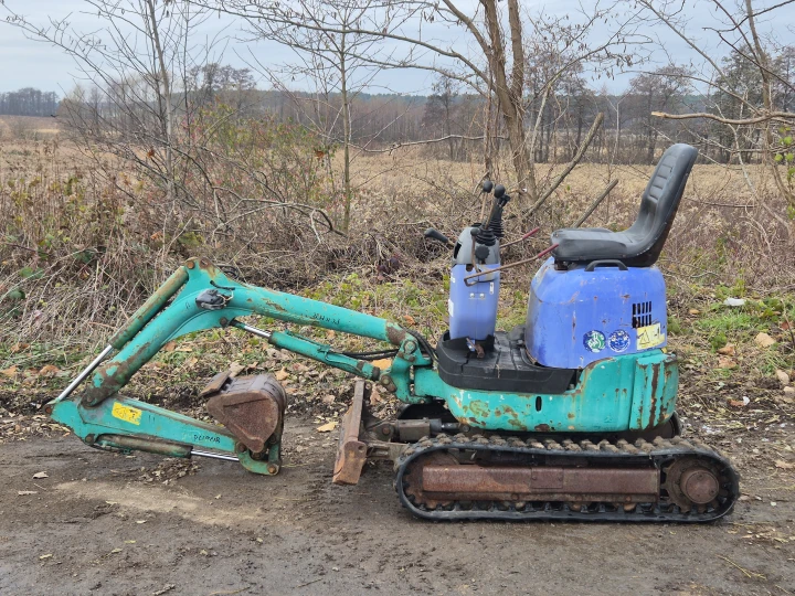 Komatsu PC10MR