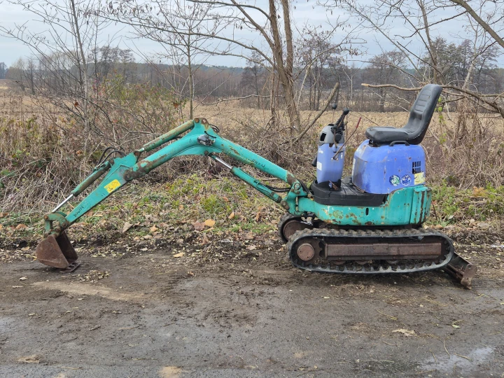 Komatsu PC10MR