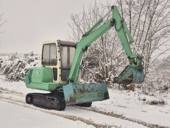Komatsu PC30