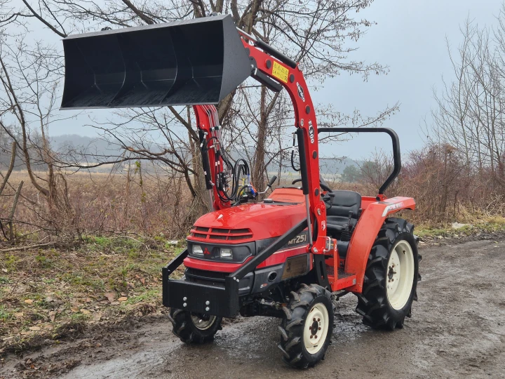 Mitsubishi MT251D
