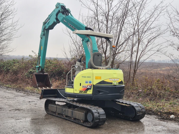 Yanmar B6-6a