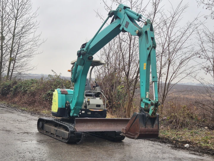 Yanmar B6-6a