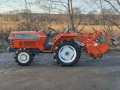 Kubota L1-205D